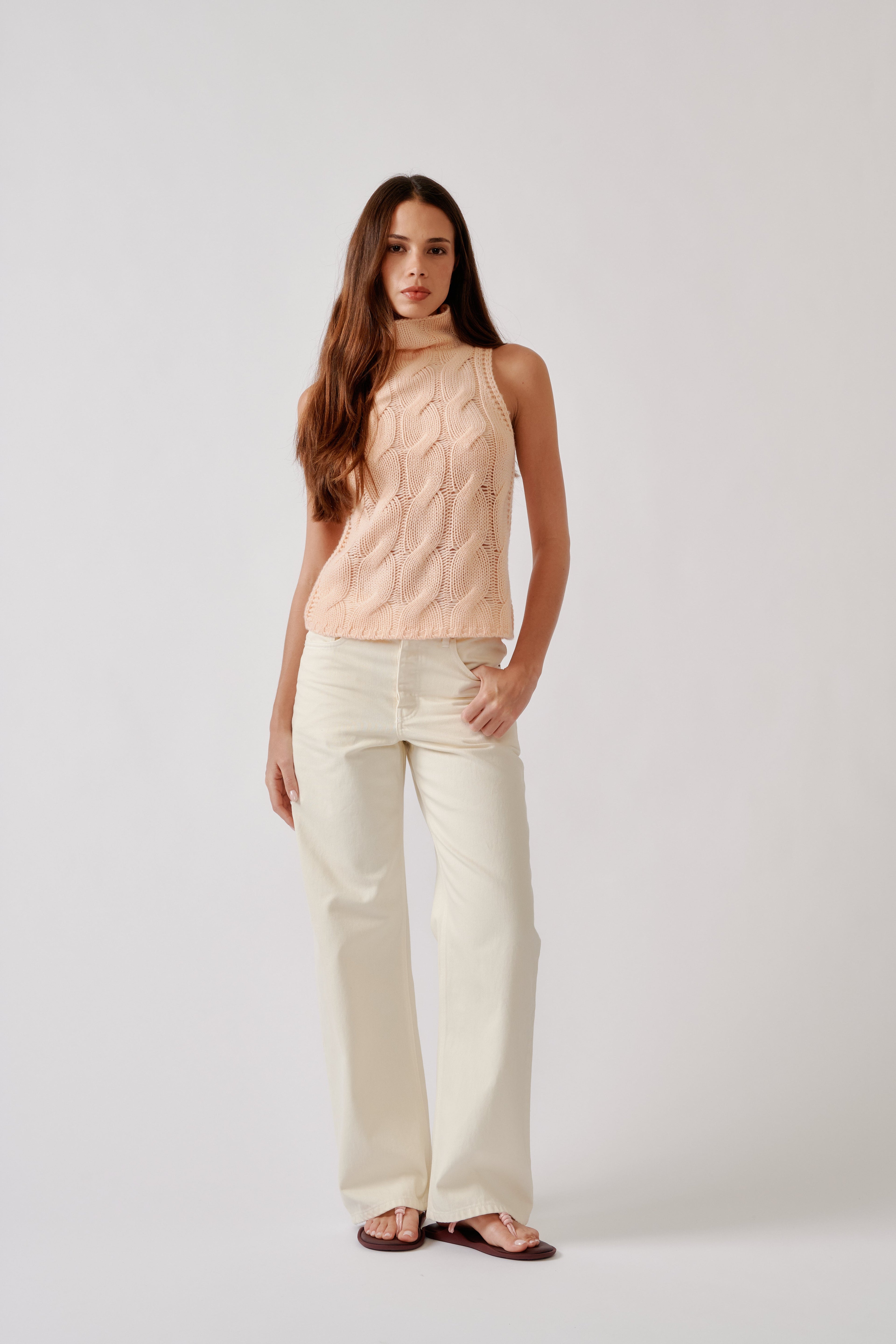 SAIGEY CROPPED SLEEVELESS CASHMERE TURTLENECK | SHERBET