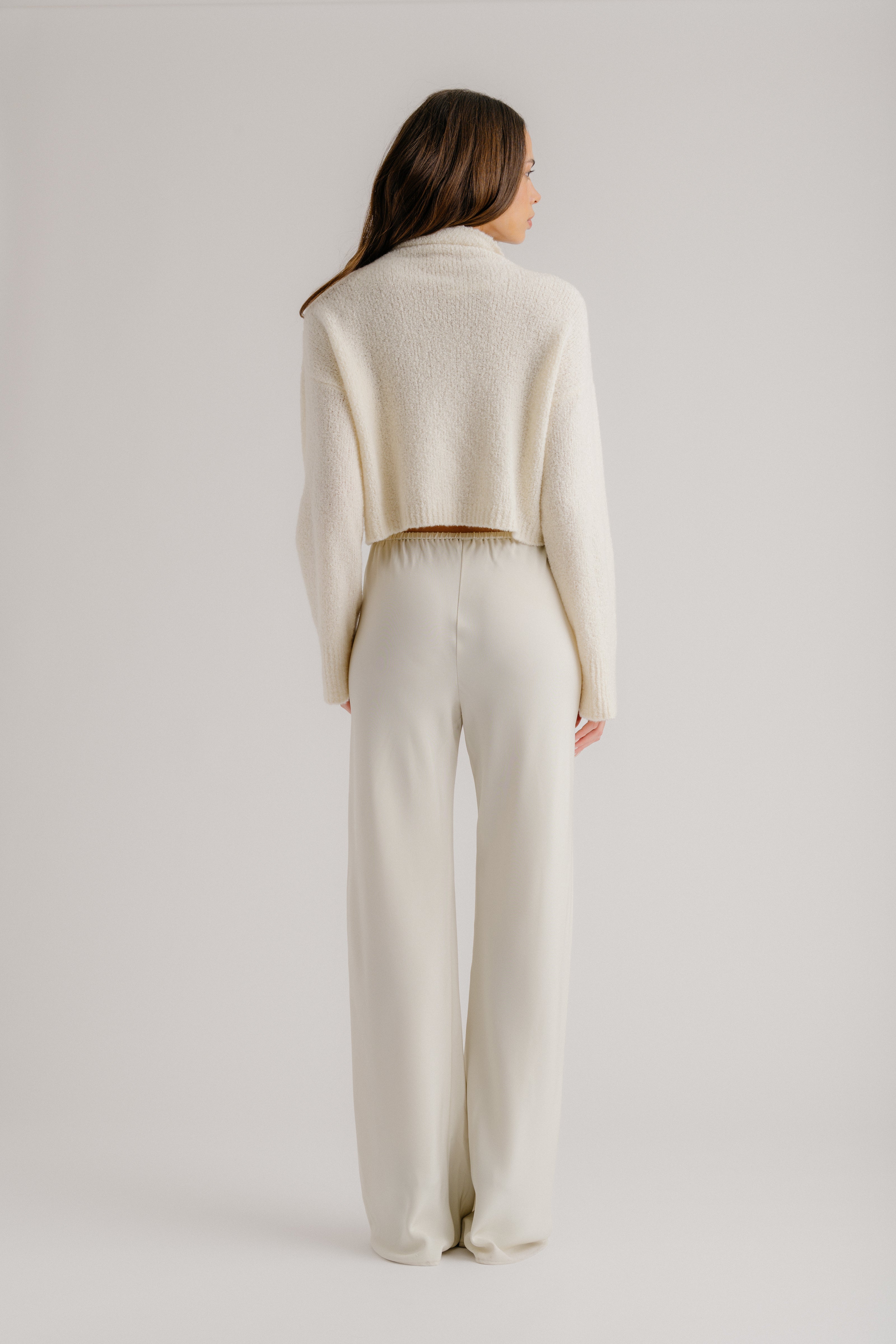 LOLA SLOUCHY CROPPED BOUCLE MOCK NECK | GARDENIA
